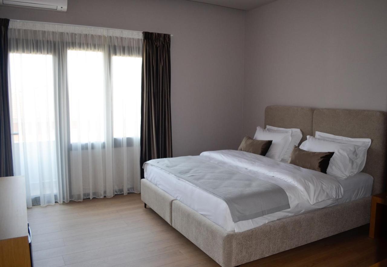 N'Peze Hotel Laknas Ngoại thất bức ảnh